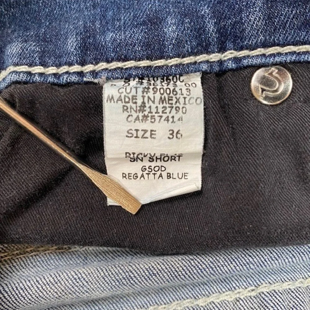 True Religion Ricky Short Mens 36 Regatta Blue Denim Cut Off Frayed Hem Shorts